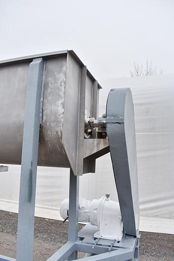 D'occasion USED RIBBON BLENDER, 60 CUBIC FEET, STAINLESS STEEL