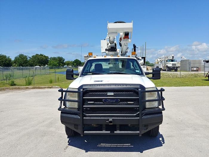 Used Versilift VST-40I 45ft Articulating & Telescopic MH Bucket Boom on 2013 Ford F550