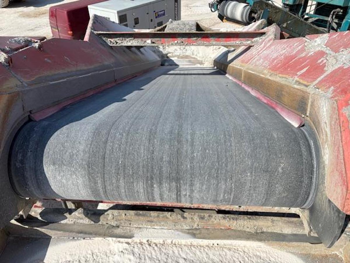 Used 2015 Terex Finlay 984