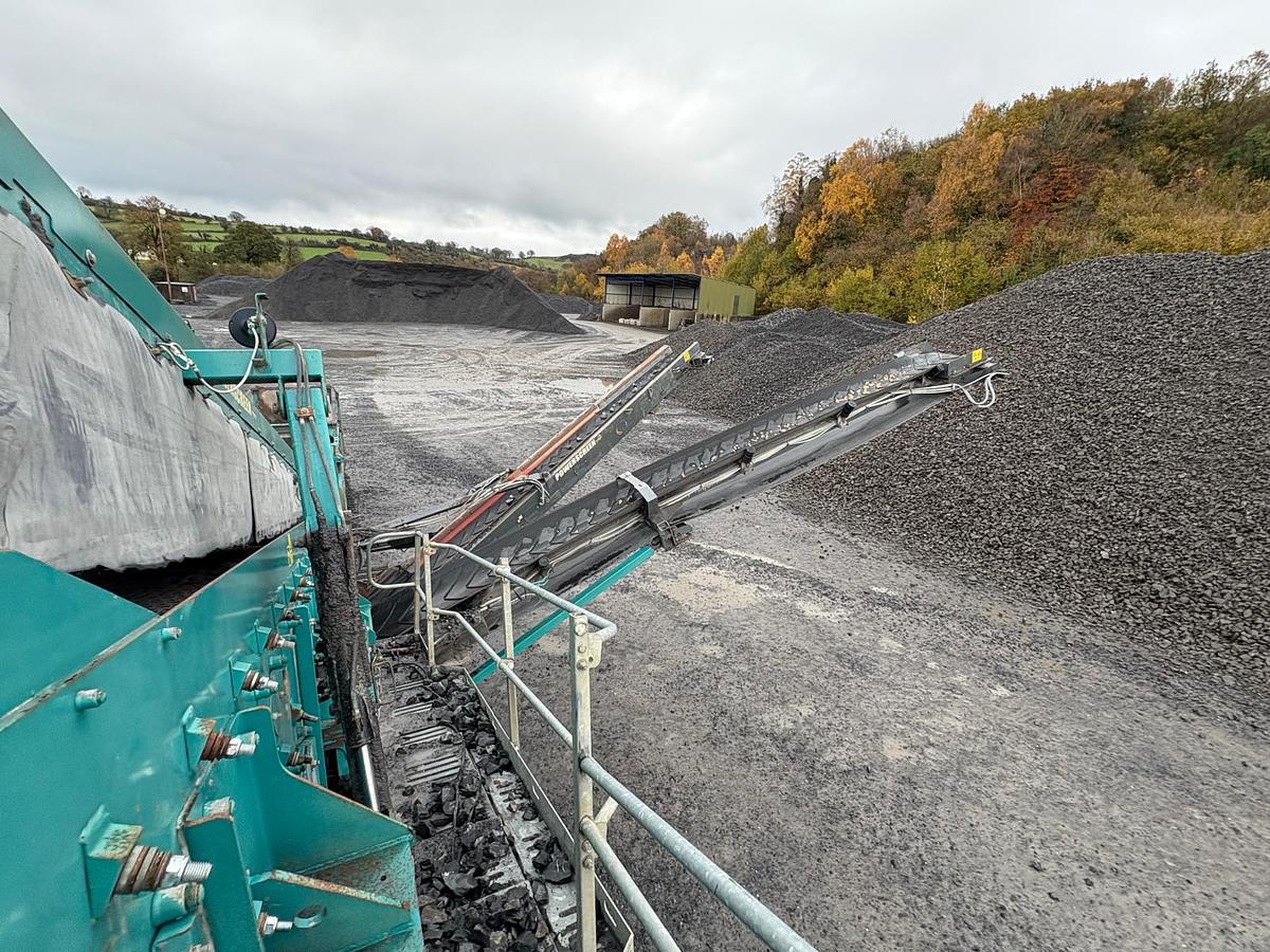 Used 2018 Powerscreen Chieftain 2100x