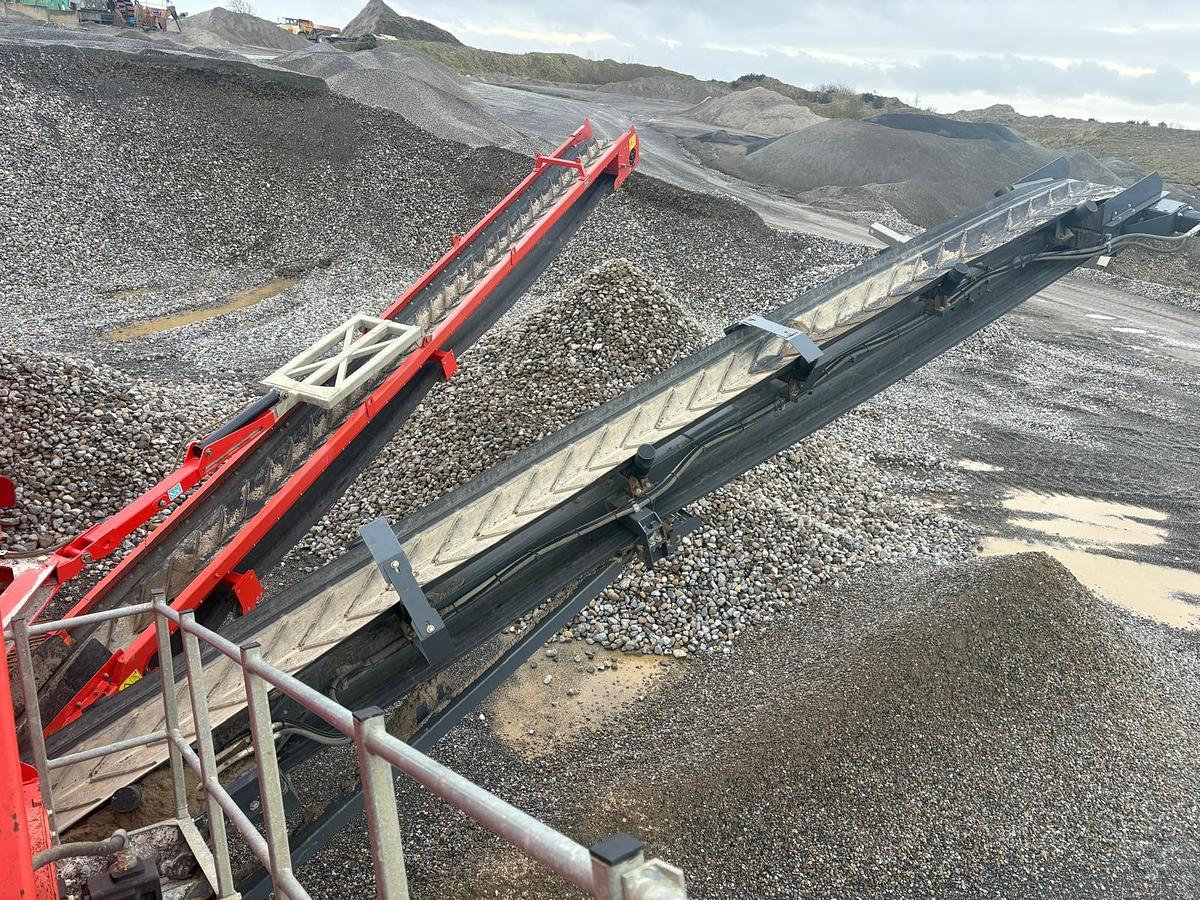 Used 2022 Terex Finlay 674