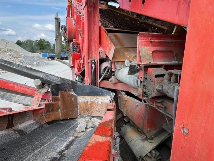 Used Terex Finlay 684