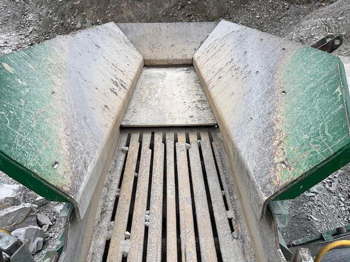 Used 2019 McCloskey J50