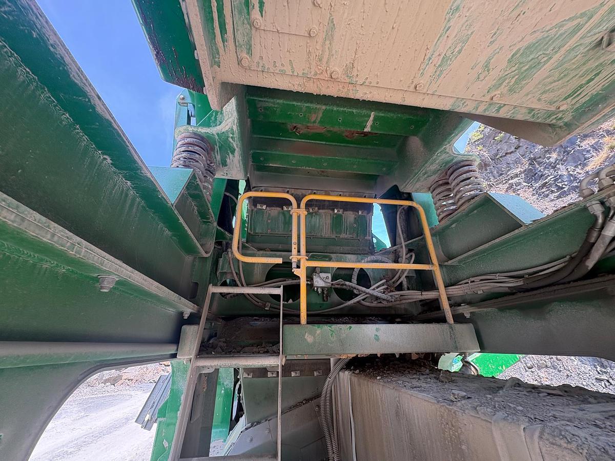 Used 2022 McCloskey J50 V2