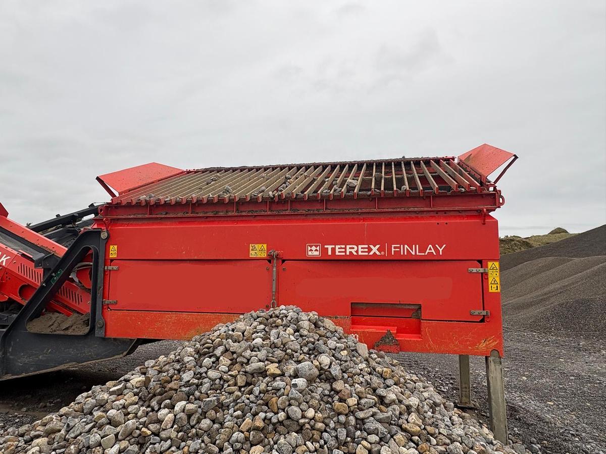 Used 2022 Terex Finlay 674