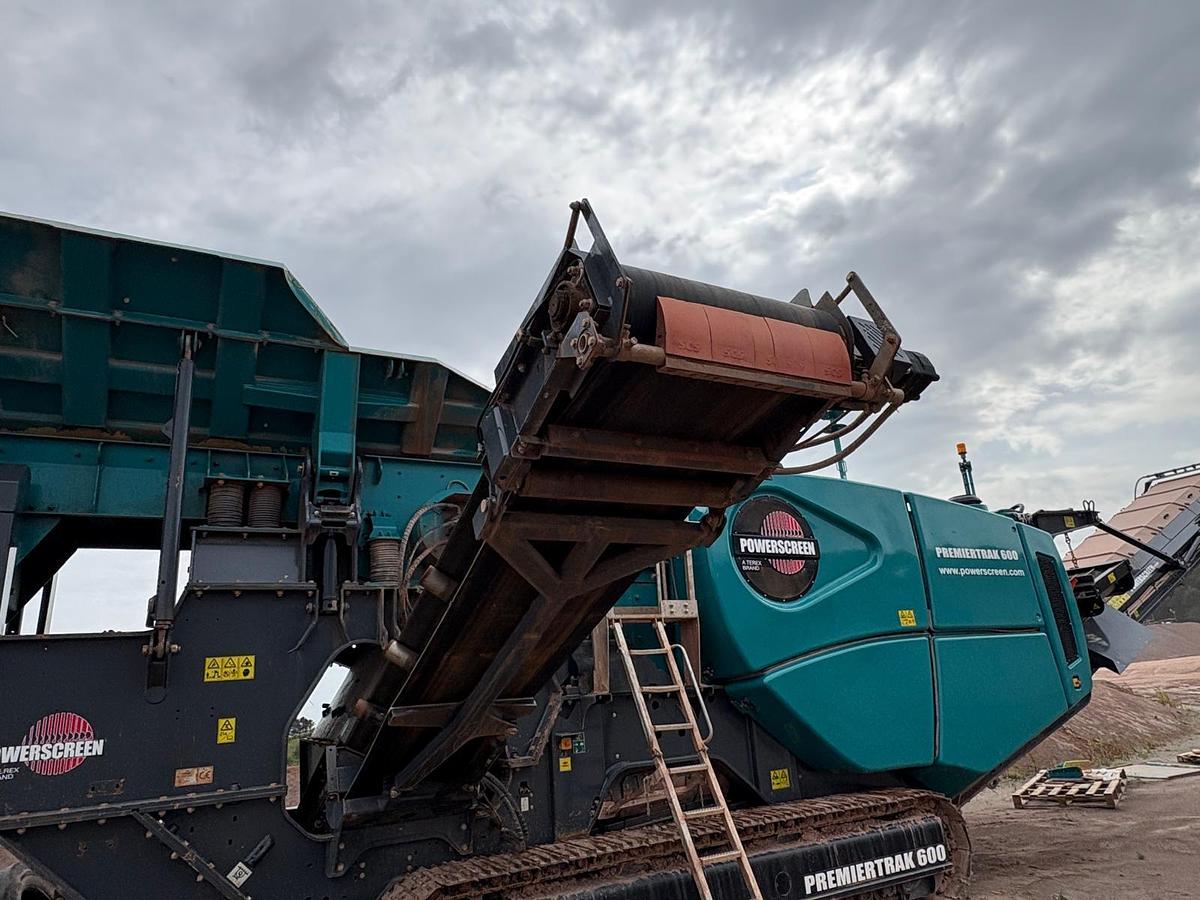 Used Powerscreen Premiertrak 600