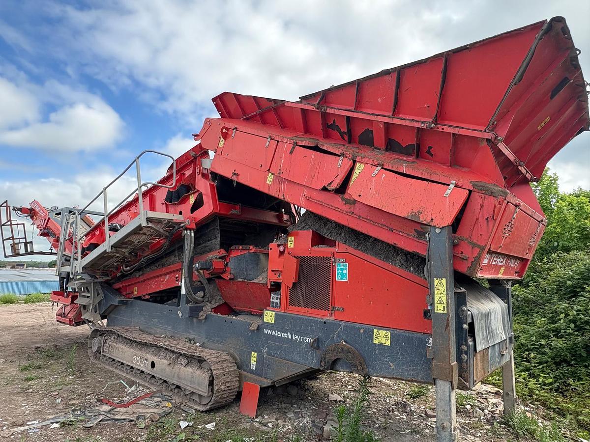 Used 2019 Terex Finlay 883+