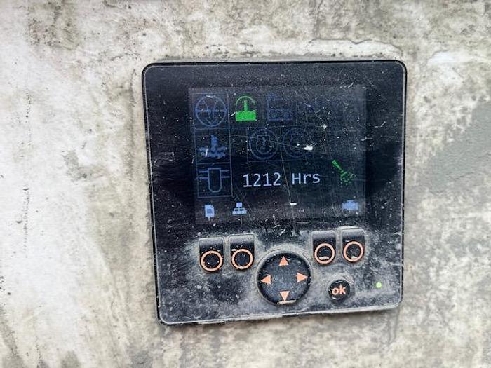 Used Powerscreen Chieftain 2100x