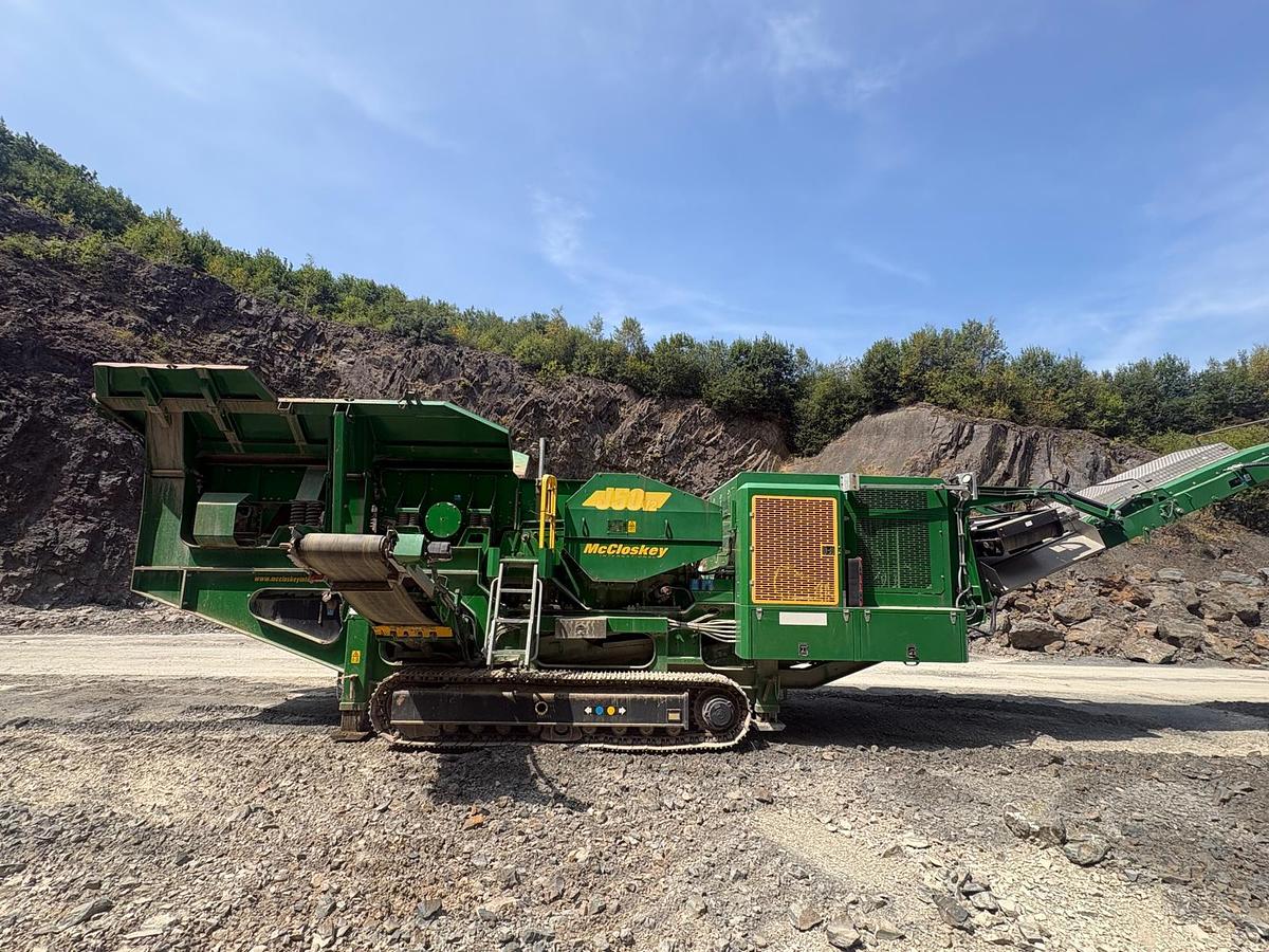Used 2022 McCloskey J50 V2