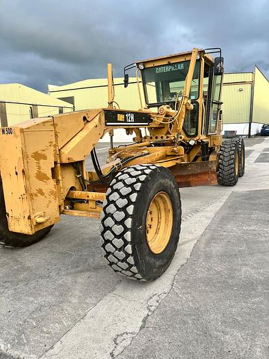Used 2000 CAT Grader 12H