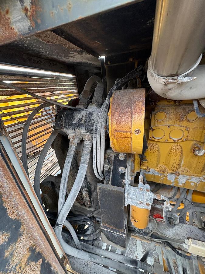 Used 2006 Tesab 10580 HD Jaw Crusher