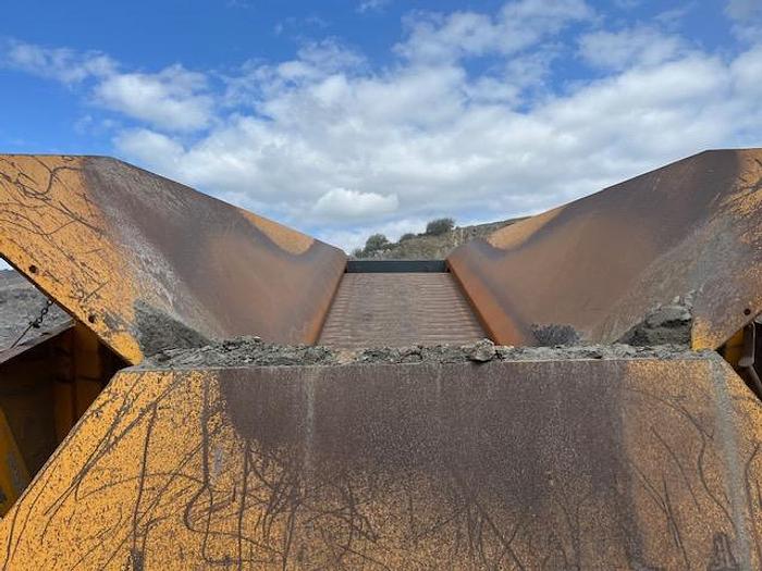 Used Tesab Scalping Screen