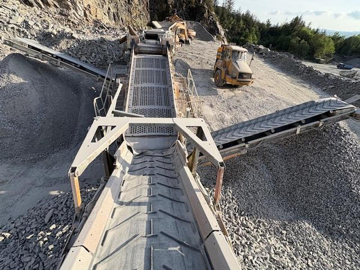 Used 2009 Terex Finlay 883