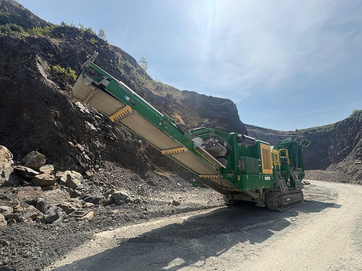Used 2022 McCloskey J50 V2