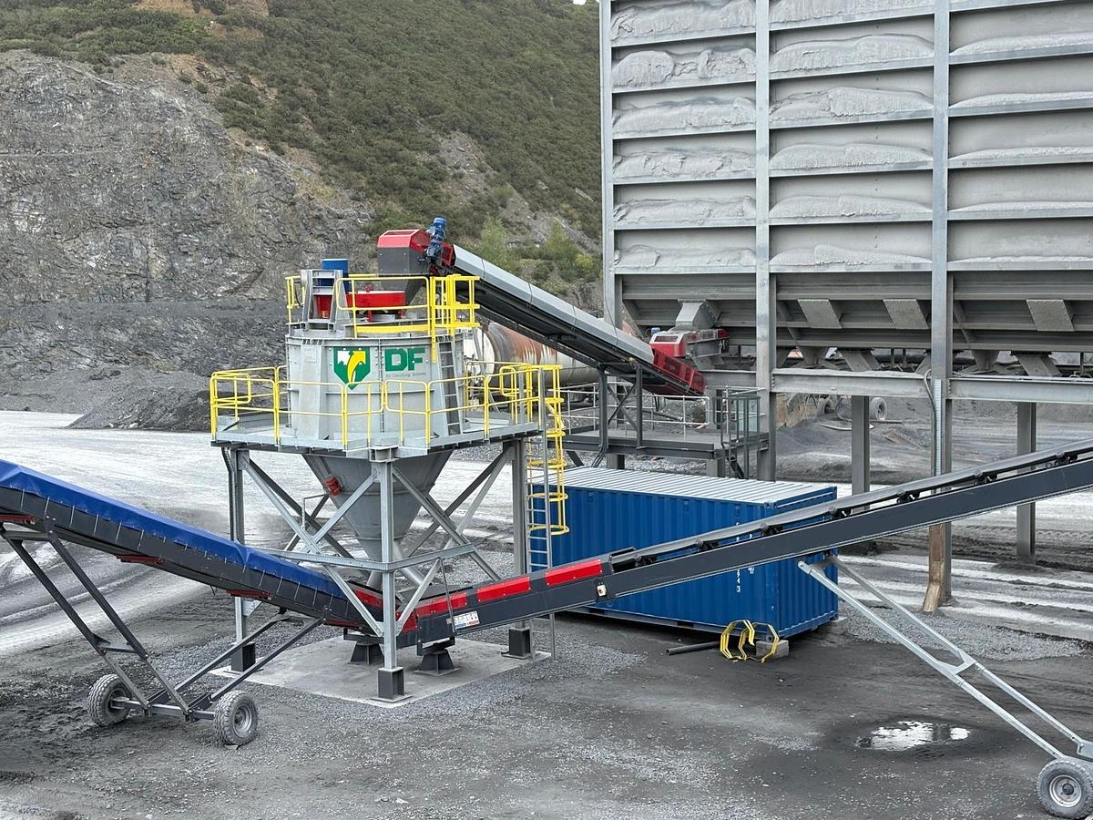 DF 75 / 150 Air Classifying System