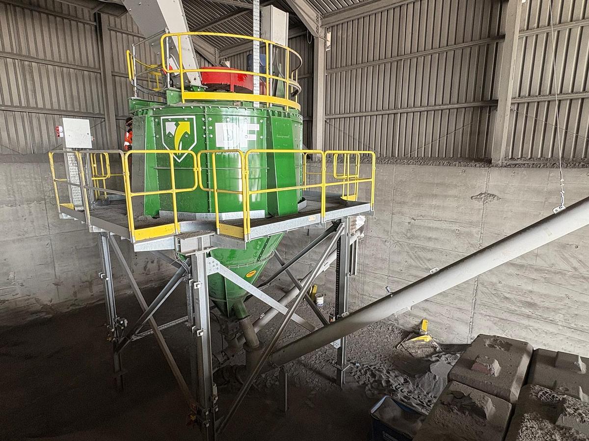 DF 75 / 150 Air Classifying System