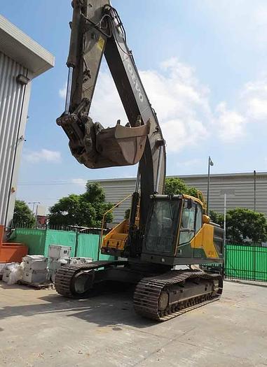 Used 2014 VOLVO EC300EL
