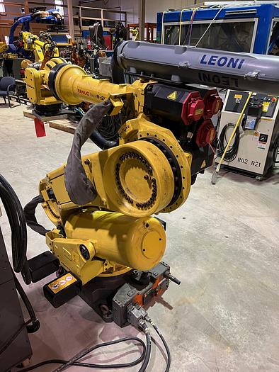 Used 2013 FANUC R2000IB/250F WITH R30IA CONTROLLER