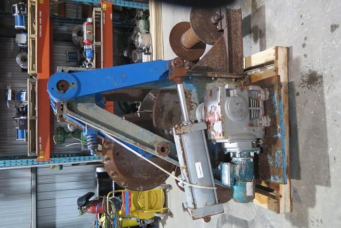 Used BLACK CLAWSON RAGGER 26" DIAMETER WHEEL