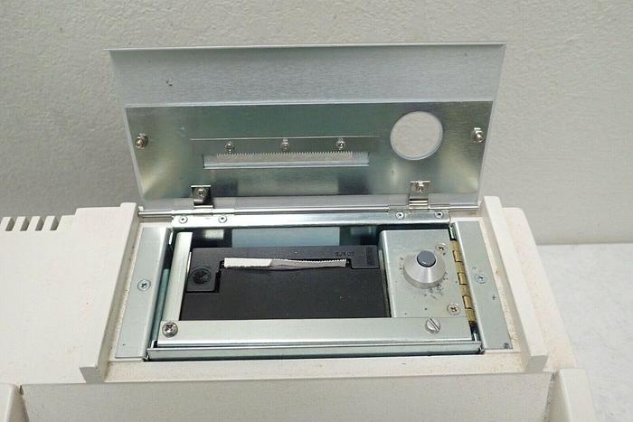 Used Cecil CE 2041 2000 Series Spectrophotometer with Integrated Printer