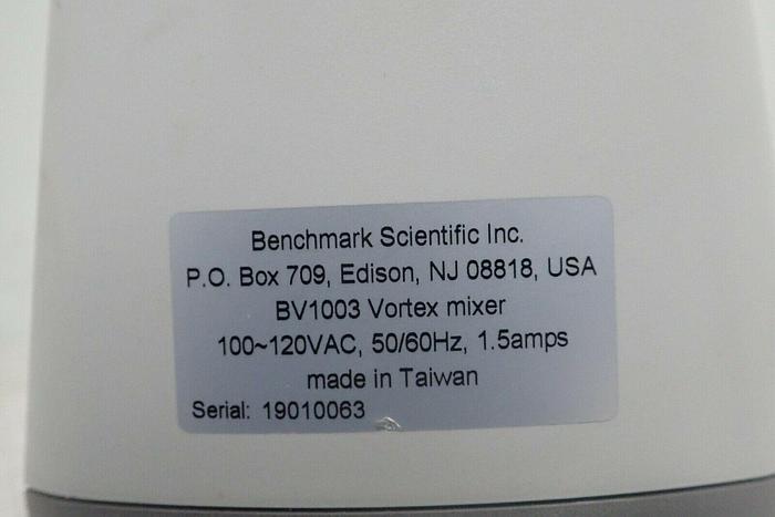 Used Benchmark Scientific BV1003 BenchMixer V2 Vortex Mixer 956300003275