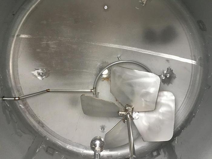 Used 2,000 GALLON MIX TANK – 5 HP – T-304 S/S (#9713)