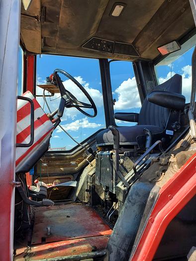 Used 1980 International 1086 Tractor