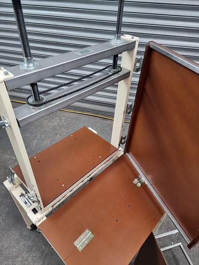 Used Muro Padding press 