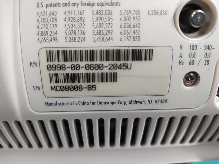 Gebraucht Datascope Trio Patientenmonitor auf Trolley mit Zubehör