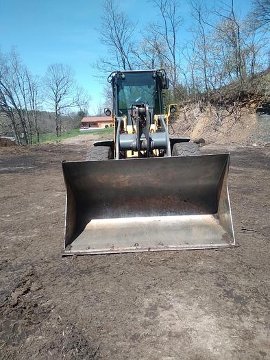 Used 2005 John Deere 624J