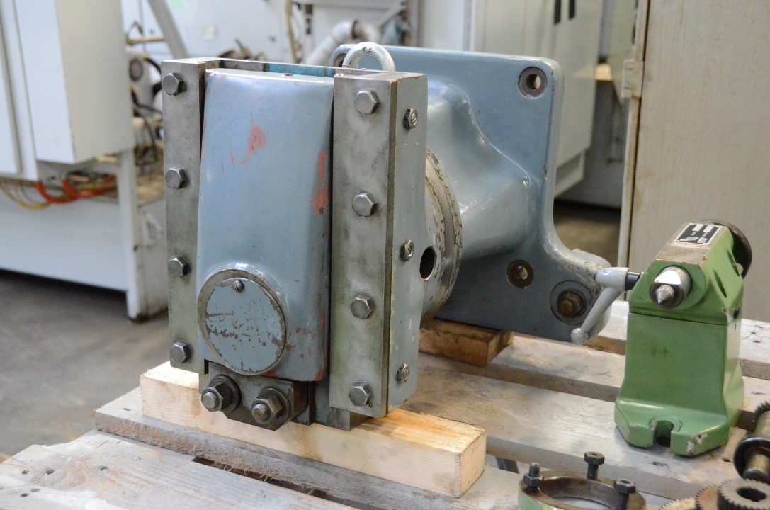 Usado CORREA F5UA Fresadoras #4156