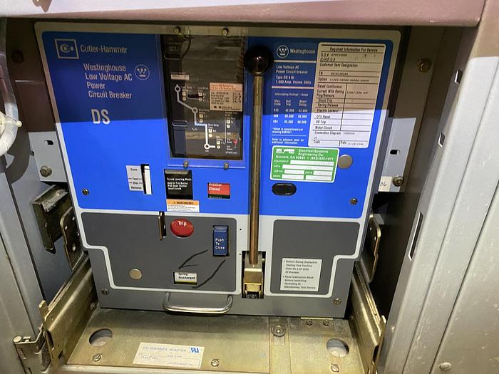 Used DS CUTLER-HAMMER LOW VOLTAGE AC POWER CIRCUIT BREAKERS 1200 AMP