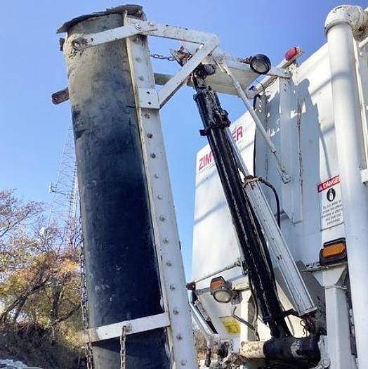 Used 1995 Mack/Zimmerman 11 YD Volumetric Concrete Mixer Truck