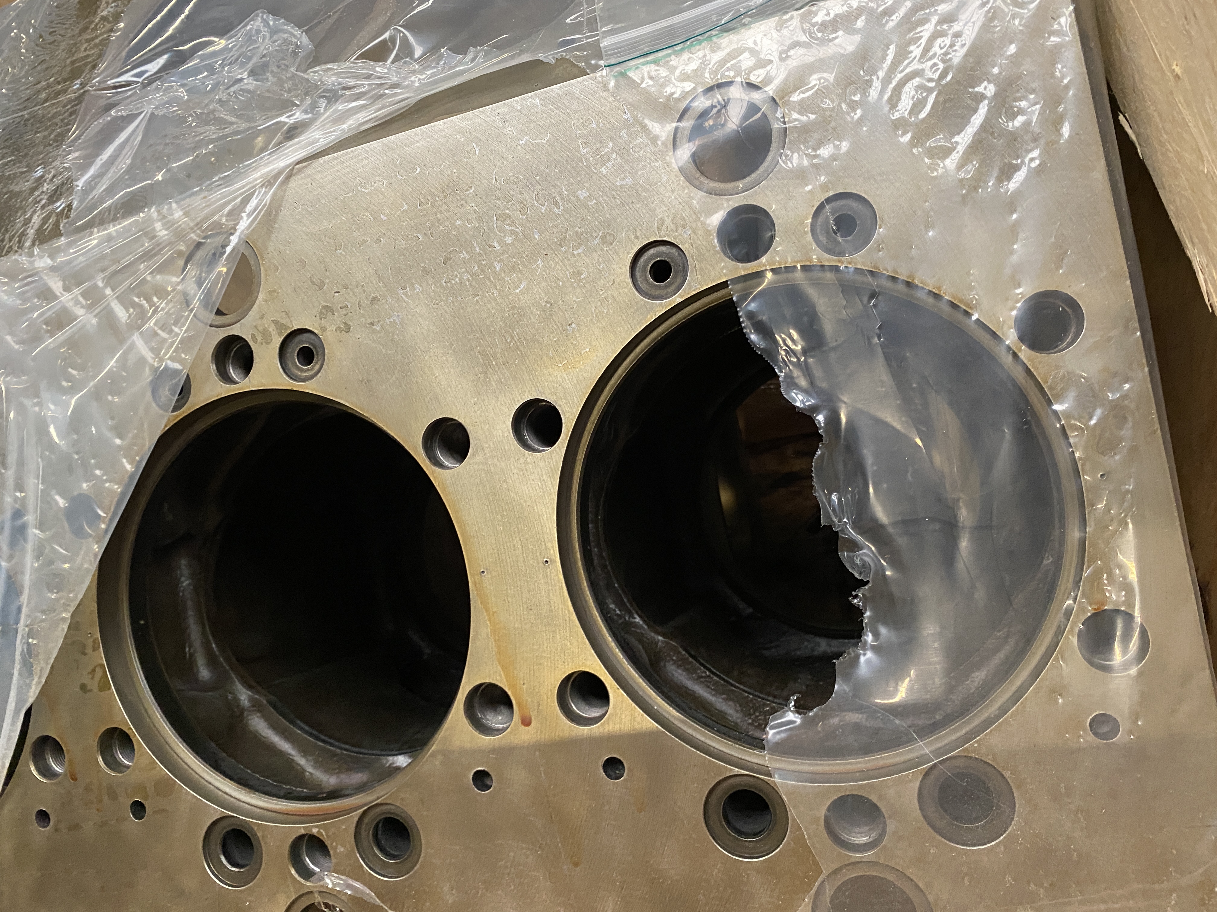 Refurbished CYLINDER BLOCK MWM TB12RS 18/22