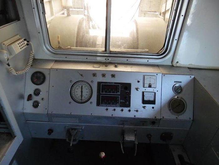 Used 1999 International wireline