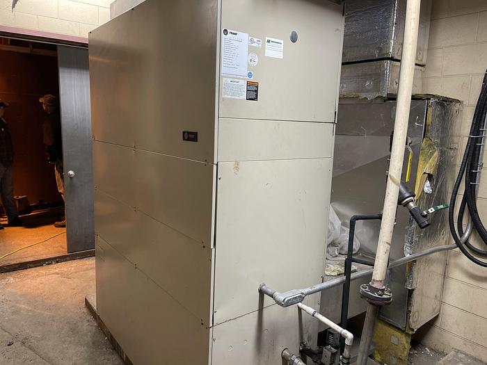 Used TRANE COOLING SYSTEM