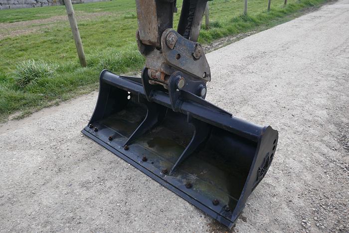 Used 2012 VOLVO ECR88