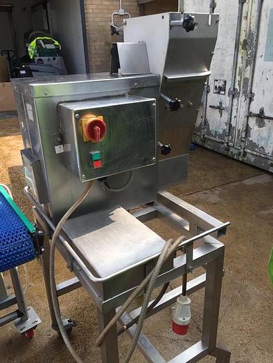 Used MEAT FLAKER WITH CONVEYOR