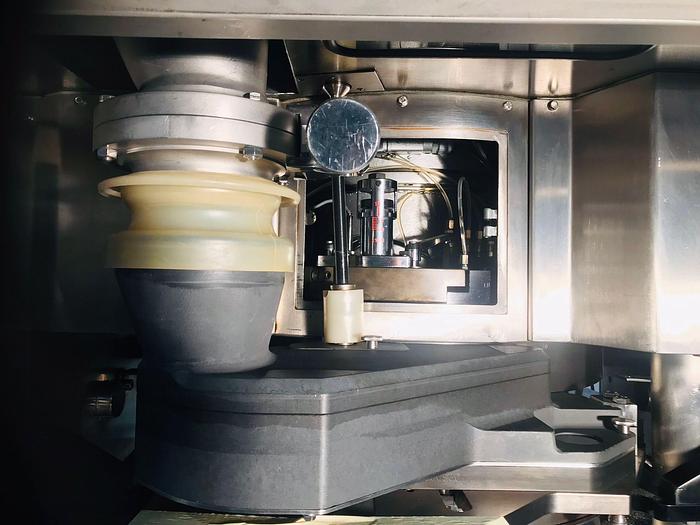 Used Fette P3100 Tablet Press