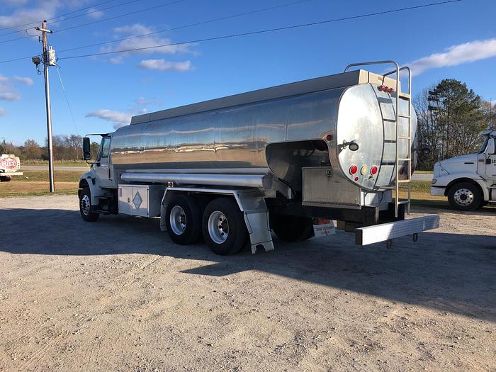2009 INTERNATIONAL 4400