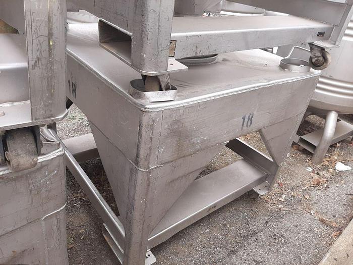 Used Bin, 25 CF, S/st, Tote, 190 Gallon, FLO-BIN, C/B #S743596