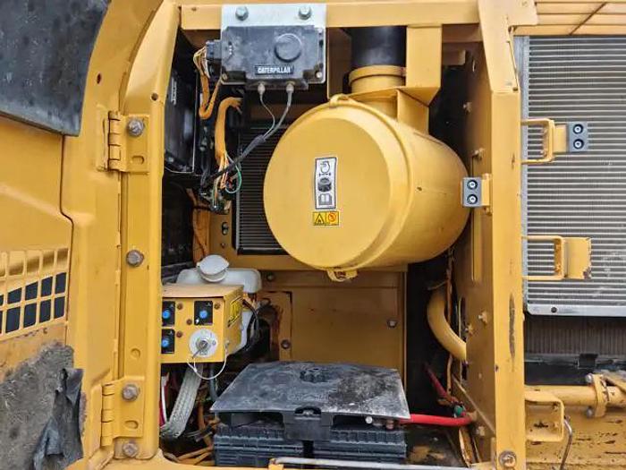 Gebraucht 2009 Caterpillar  329D LN