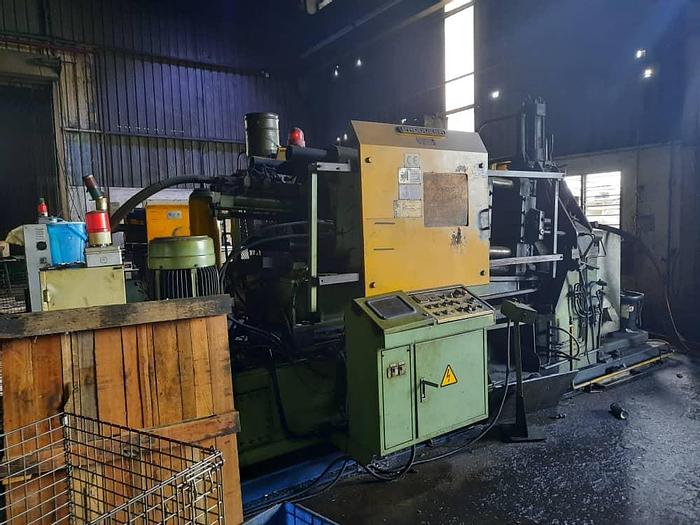 Used Producer 200T Hot Chamber Die Casting Machine Year 2012