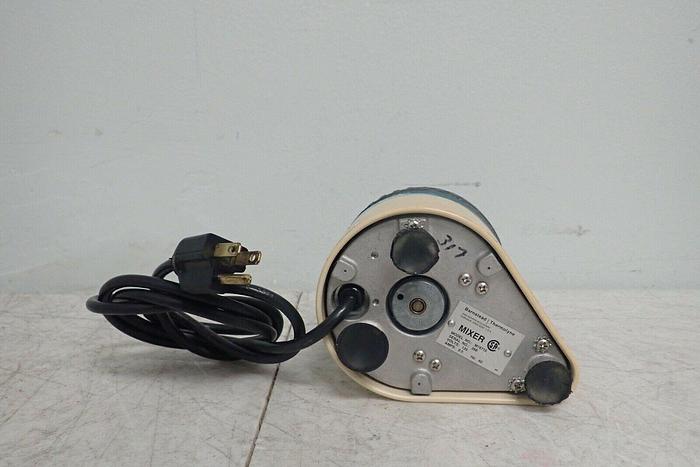 Used Barnstead Thermolyne Model M16715 Type 16700 Maxi-Mix 1 Mixer