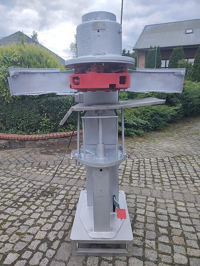 Used Zamykarka półautomatyczna do puszek prostokątnych