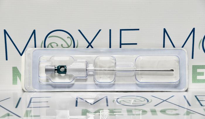 CONMED 9298A, 4.2MM MAKO BLADE, LOT OF 5 UNITS, EXP 2022