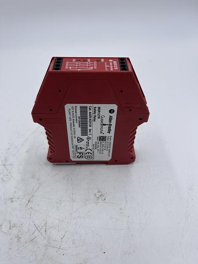 Used Allen-Bradley 440R-N23129 Ser C 