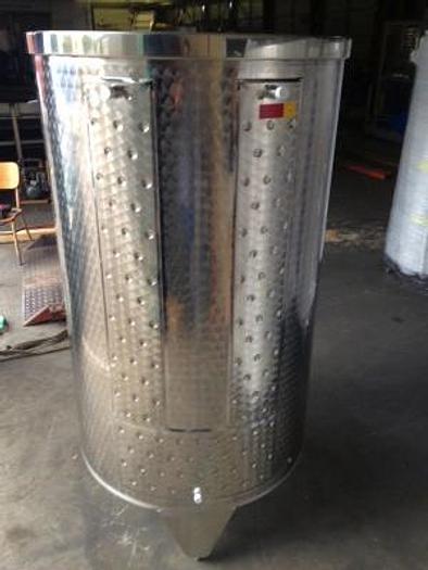 New Stock Letina 1100L floating lid tank