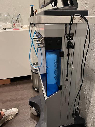 Used 2016 Edge Systems Hydrafacial Elite MD ~Warranty ~Excellent condition ~Low use~