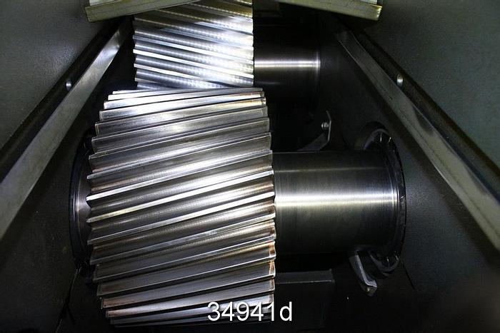 Refurbished Falk 2135Y1-LR Enclosed Gear Drive, 2.489/1 Ratio #34941